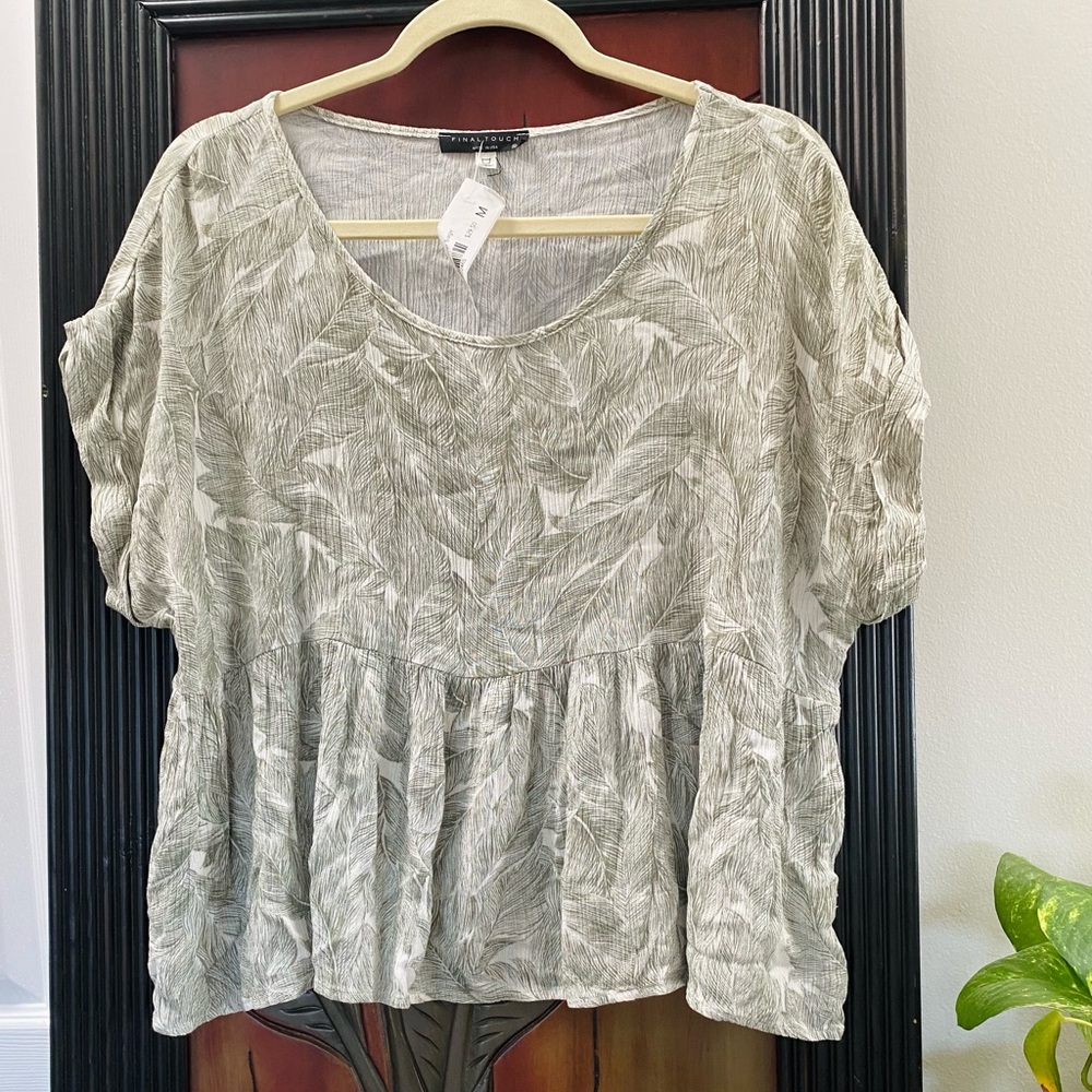 Oversized Banana Leaf Crop Top